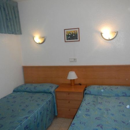 Las Carabelas Apartments Benidorm Bagian luar foto