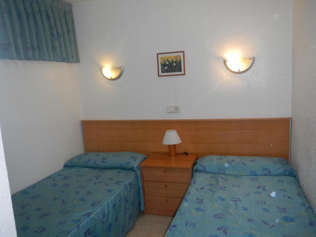 Las Carabelas Apartments Benidorm Bagian luar foto