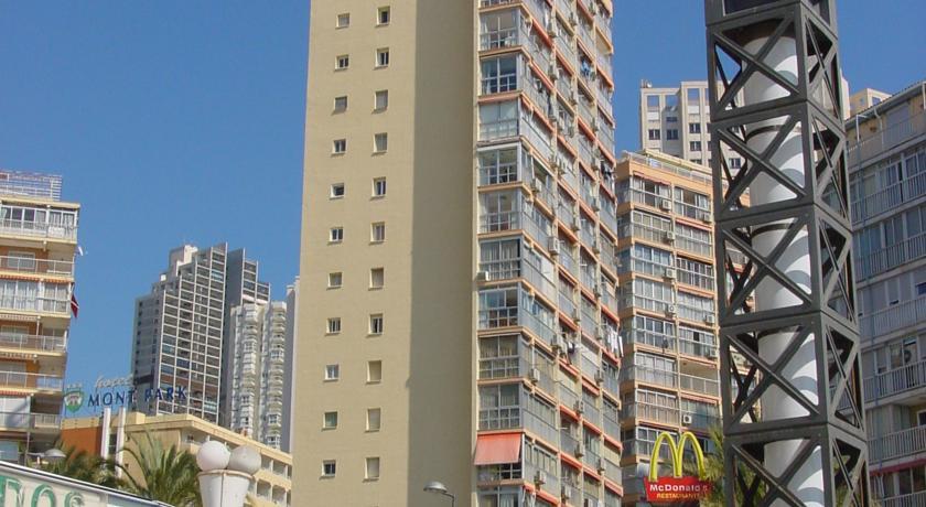 Las Carabelas Apartments Benidorm Bagian luar foto